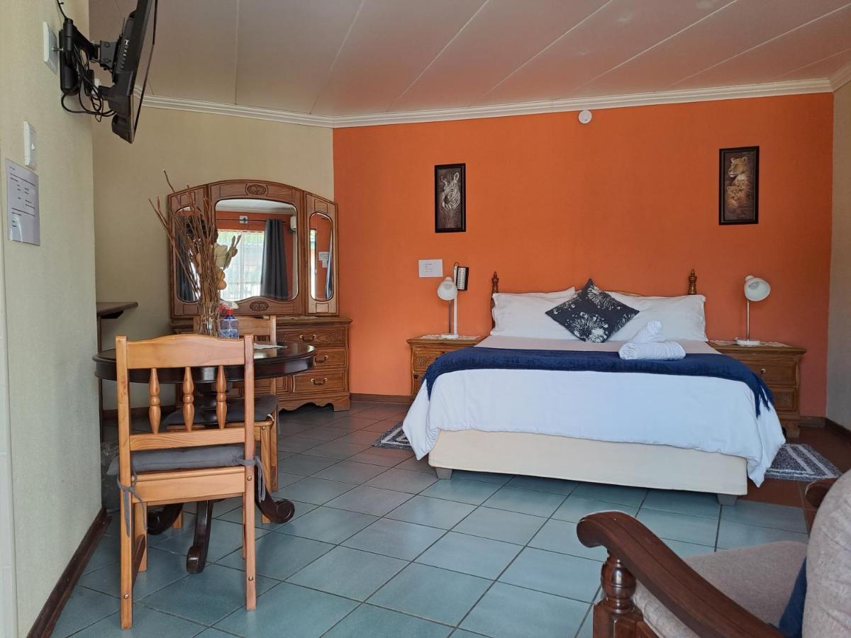 Amigos Bed & Breakfast - No Loadshedding Mbombela Buitenkant foto