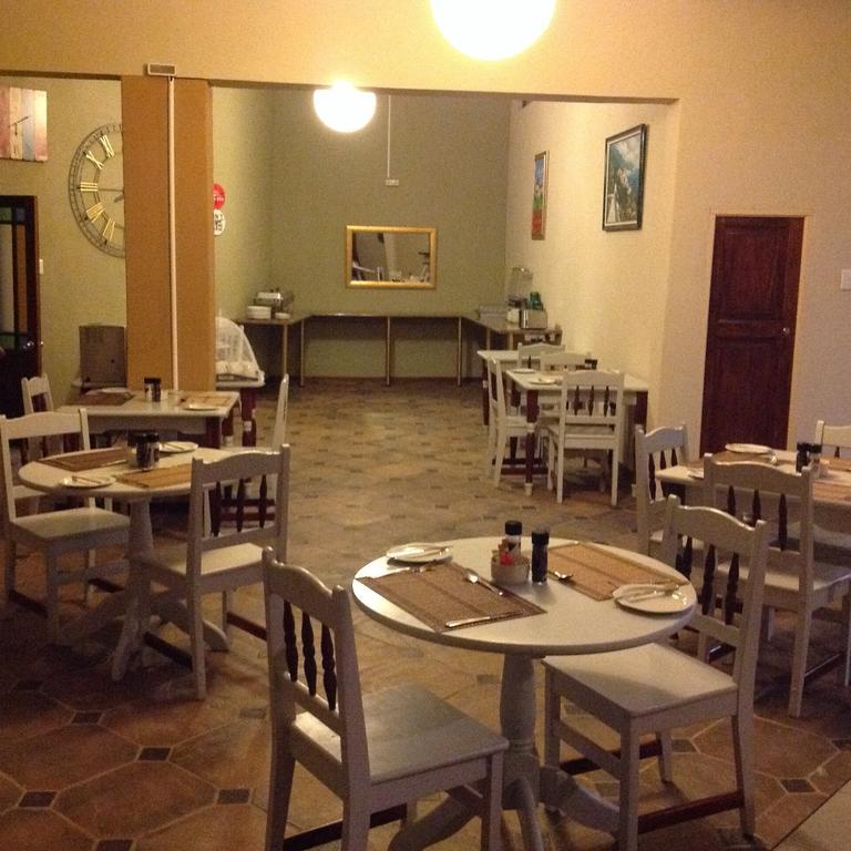 Amigos Bed & Breakfast - No Loadshedding Mbombela Buitenkant foto