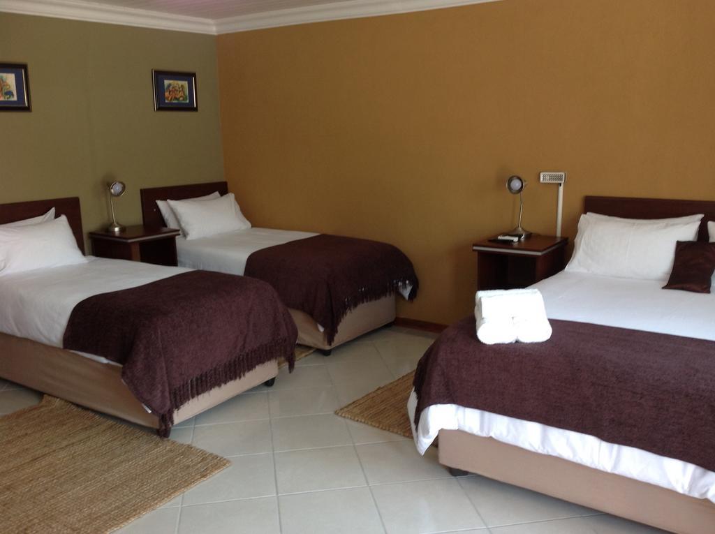 Amigos Bed & Breakfast - No Loadshedding Mbombela Kamer foto