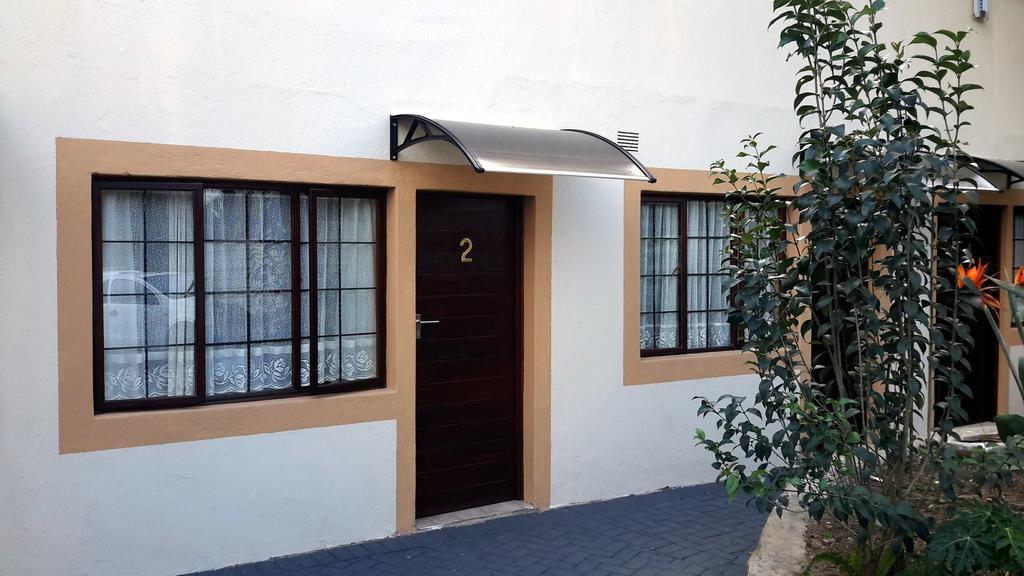 Amigos Bed & Breakfast - No Loadshedding Mbombela Buitenkant foto